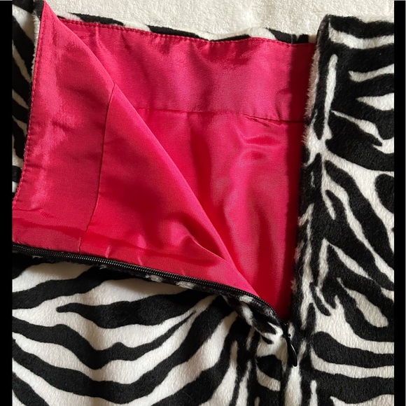 NWOT Aria Skirt - Picture 4 of 9